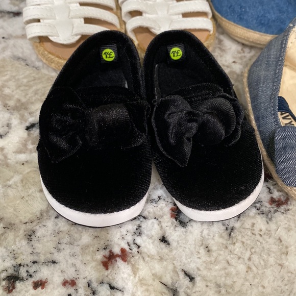 Baby shoe bundle! - Picture 2 of 7